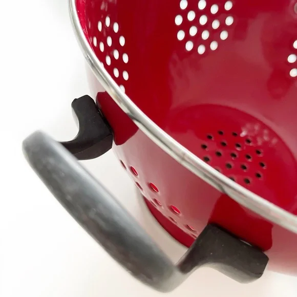 SOLD Large Red Metal Colander - Picture 3 of 4